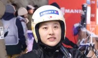 丸山希が圧巻今季６勝目「緊張しても自分のジャンプができる」２位に１５点差の圧勝　強風で２時間遅れで開始　悪条件も１本目１０１Ｍ大ジャンプ　初五輪へ弾み