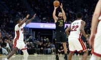 NBA史上3チーム目…ウォリアーズが4戦連続で3ポイント20本以上成功