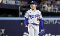 山本由伸が赤裸々告白　ワールドシリーズ延長１８回救援待機の裏側を明かす　当初は「準備した方がいい？」に「１００％ない。まだ３戦目だ」