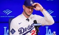 タッカーはなぜドジャースを選んだのか…入団会見で明かす　WS3連覇へ“攻守両面”での強化に成功　専門メディア