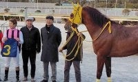 兵庫県競馬の碇清次郎調教師が地方通算１０００勝を達成