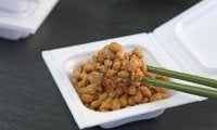 毎日納豆1パックを食べ続けると、体調はどう変わる？医師が解説