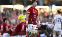 八戸のヒーロー。リーグ2位のタックル成功数102回は、たゆまず己を磨いた証