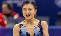 「カオリはチアリーダーだ！」“パリピ風サングラス”も超お似合い　感情豊かな坂本花織をISU「最高のサポーター」【冬季五輪】
