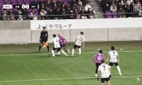 「うますぎて変な声出た」京都FWが“衝撃エラシコ”で股抜き突破！「何が起こった？」「意味わからん」神戸2人を完全翻弄