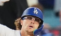 ドジャース、キケ・ヘルナンデス７億円＆マンシー15.5億円で契約
