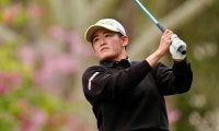 岩井明愛が1打差2位 竹田麗央は「75」で17位