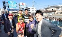 【青梅マラソン】スペシャルゲストの野口みずきさん　走って、ハイタッチでランナーを後押し「ありがとうをお返し」