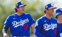 大谷が高笑い…崩れ落ちる由伸　ド軍メディアが捉えた44秒、米釣られ笑い「よく分からないけど」