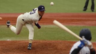 明大　４年生右腕・水野が完全復活！　大量11得点で春王者を２タテ