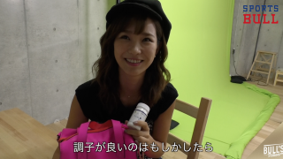 オフショットムービー１６：イチカ バッグの中身お見せします！