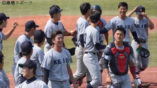 This is KEIOBASEBALL! 粘って、つないで、ルーキー渡部がサヨナラ打 明大③