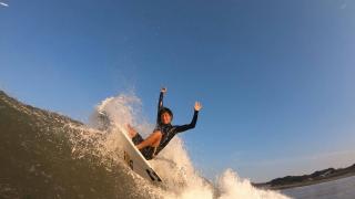 高校生サーフィン日本一を決める「なみのり甲子園」が8月12日に開催