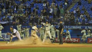 ４年・森下智〝サヨナラ〟打！　今季最終戦を勝利で飾る／東京六大学秋季リーグ戦