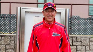 元プロ野球選手のセカンドキャリア　女子野球の指導者になった元ヤクルト外野手の思い