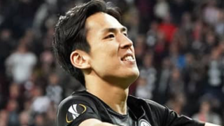 フランクフルトの中心にいる長谷部誠は「また新しい経験をしている」