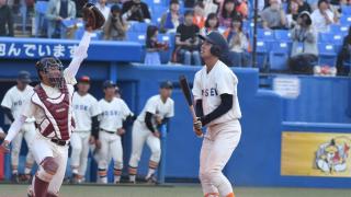 序盤から主導権を握られ無念の敗戦 終盤の追い上げも及ばず、勝負は3回戦へ / 東京六大学野球春季リーグ戦 第6週 早大2回戦