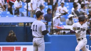 【野球】明大に２連敗、自力優勝消滅　明大②