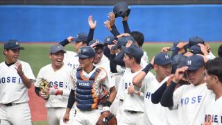 【硬式野球】東京六大学野球秋季リーグ戦 第2週 立大2回戦 高田孝が投打に活躍 立大の追い上げも代打・札葉の一打で振り切り、開幕4連勝で2つ目の勝ち点を獲得！