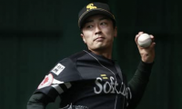 和田毅が今もマウンドに上がる理由。復活の支えとなった松坂大輔の姿