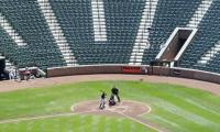 コロナショックの５年前、MLBでも無観客試合。1試合の損失額は？