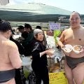 大相撲津幡巡業で石川発祥のチャンピオンカレー３００食が力士に振る舞われる　支度部屋で「おいしい」の声相次ぐ