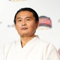 元横綱・貴乃花氏 愛犬と3ショット