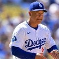 ド軍が公開した超貴重映像　ロッカーでロバーツ監督が絶叫…まさかの日本語が「上手だな」
