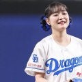 人気女優が短パン豪快足上げ「可愛すぎた」　ド緊張→大暴投で照れ笑いに「マジ天使」