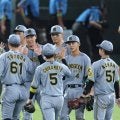阪神 2年ぶり9連勝で通算5000勝