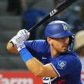 ドジャース自由契約バーンズ妻、長男ロイズ君とカーショー愛息らの友情公開　所属先は変われど…