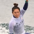 「美しいマーメイド」30歳プロサーファー、ブラジリアンビキニ水着ダイビング動画「凄っ」