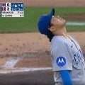 実況爆笑！ 今永昇太に“謎のハプニング”？ まさかの光景「やりすぎw」 体勢がスゴいことになる… ファン騒然「先生最高」「いちいち面白い」