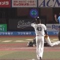 西武・羽田が 頭部死球で危険球退場