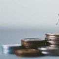 年下とのゴルフは「少し多めに支払う」のが吉！年下との関係を大切にすべき理由