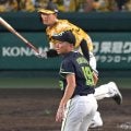 ヤクルト　４５歳石川、四回途中ＫＯで１８９勝目ならず　佐藤義則氏「四回は小手先でかわすような投球になっていた」