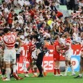 開閉式の屋根閉め蒸し風呂も追い風ならず