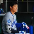 大谷翔平、第２打席はしぶとくフルカウントから四球　フリーマンの適時二塁打で先制のホームへ