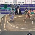 「すごい髪型」熱戦を終えた力士の髪型に衝撃「ポニーテールだ」「髷の乱れ方がカッコ良い」珍光景に熱視線