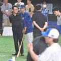 侍J・井端監督 西武-日ハム戦を視察