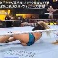 今の技は何？ “元体操”金髪美女レスラーが驚愕の「空中一回転落下」アクロバティックすぎるフィニッシュにファン仰天