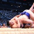 安青錦、アナ絶叫「衝撃の渡し込み」で豊昇龍撃破、最速初金星も「意識してないす」初日は内無双