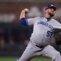 大谷元同僚のエステベスが三振斬りで「かめはめ波」大のドラゴンボールファン　特注ベルトも披露