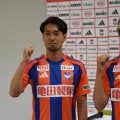 新潟 新加入2選手が会見で決意