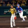 阪神　才木は６回３安打２失点で降板　五回２死まで完全投球も六回につかまる　中７日で登板も代打を送られて９０球で降板