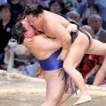 藤ノ川の豪快つり出しに新アリーナどよめく　左まぶたを３針縫って土俵へ　舞の海氏「いやあ、驚きました」と驚嘆