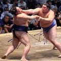 前日に横綱初黒星の大の里、２日連続の金星を狙う阿炎を寄せ付けず完勝