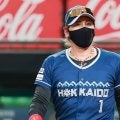 痛恨失策にハム新庄監督「もったいなかった」　外野からの返球が「無駄」だった理由