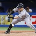 巨人　泉口の休日返上バント練習　二岡ヘッドも見守る「モヤモヤしていても」終了後には「いい顔していた」