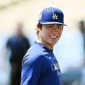 ドジャース山本由伸が球宴写真を投稿、大谷翔平＆スミスの愛あるイジリに「Thank　you」